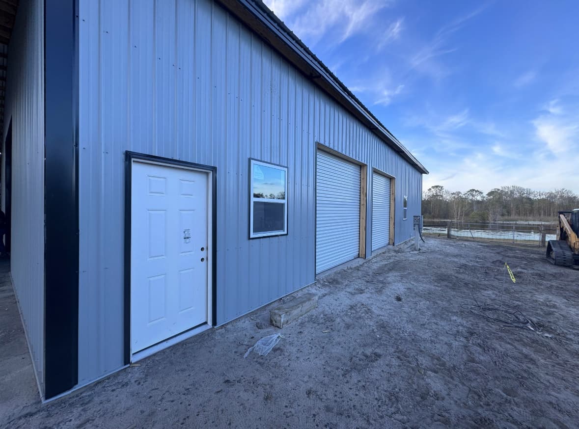 Horse barn with metal roof in Florida