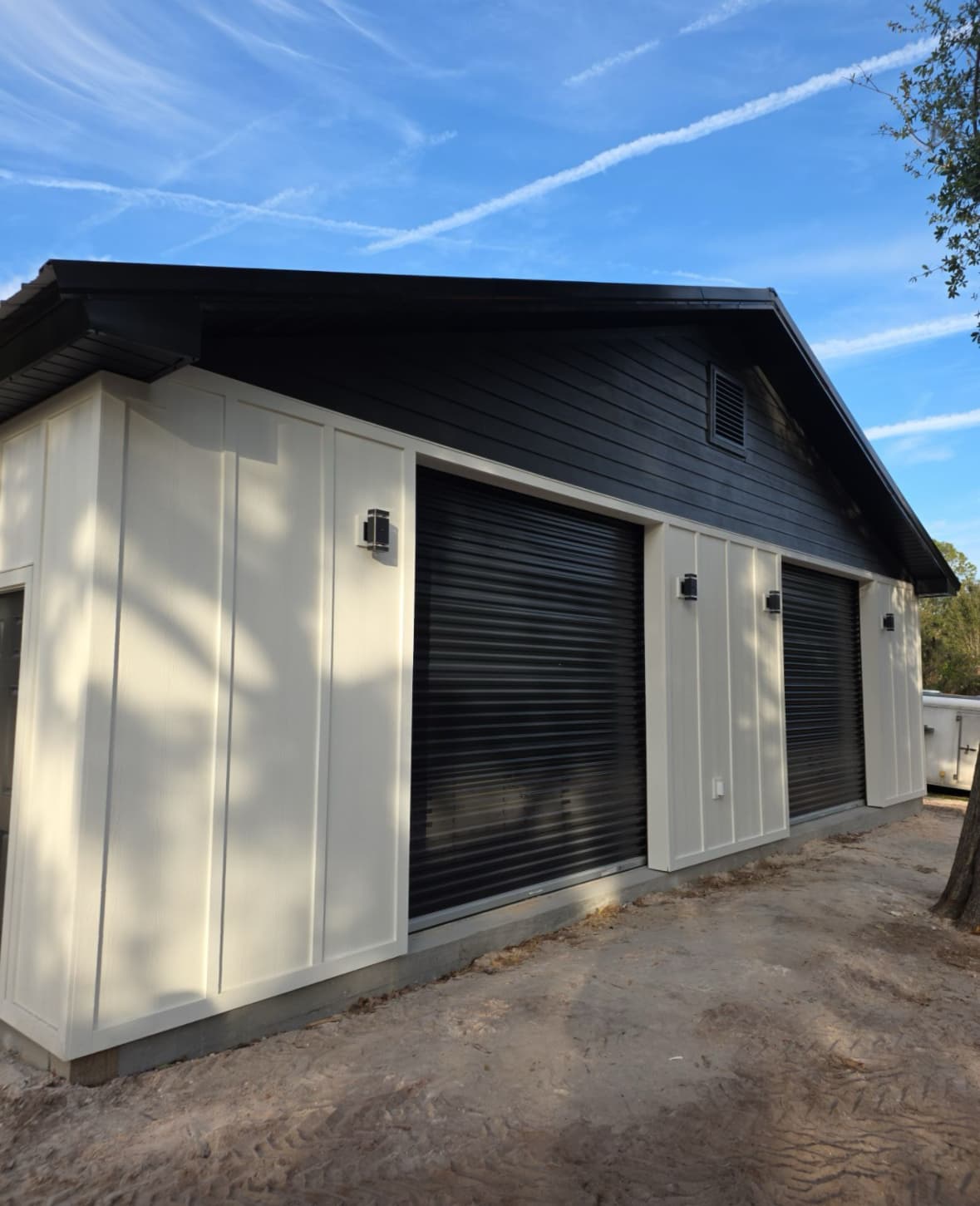 Enclosed pole barn in Clermont, FL